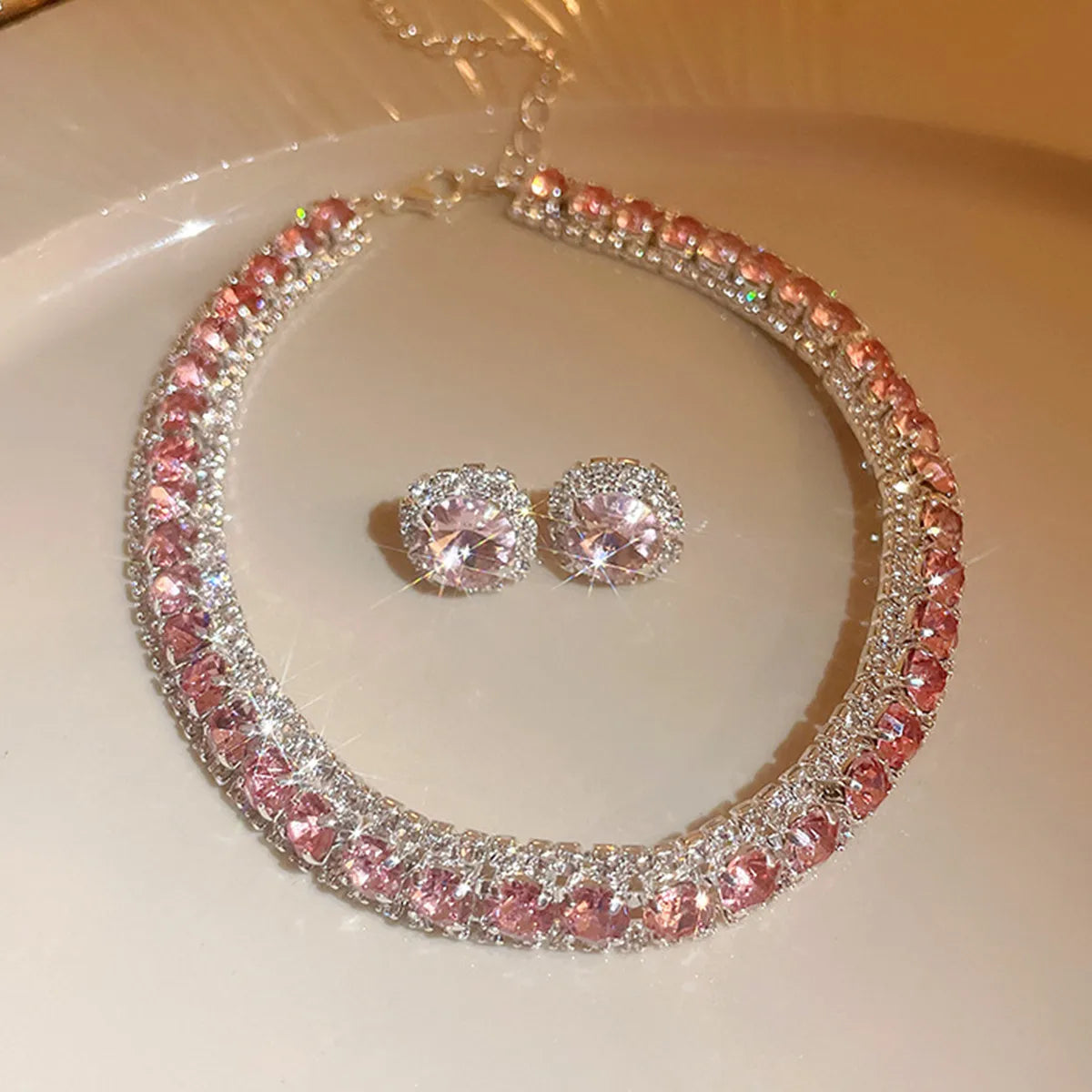Parure collier et boucles d'oreilles rosée – Cristal géométrique soirée